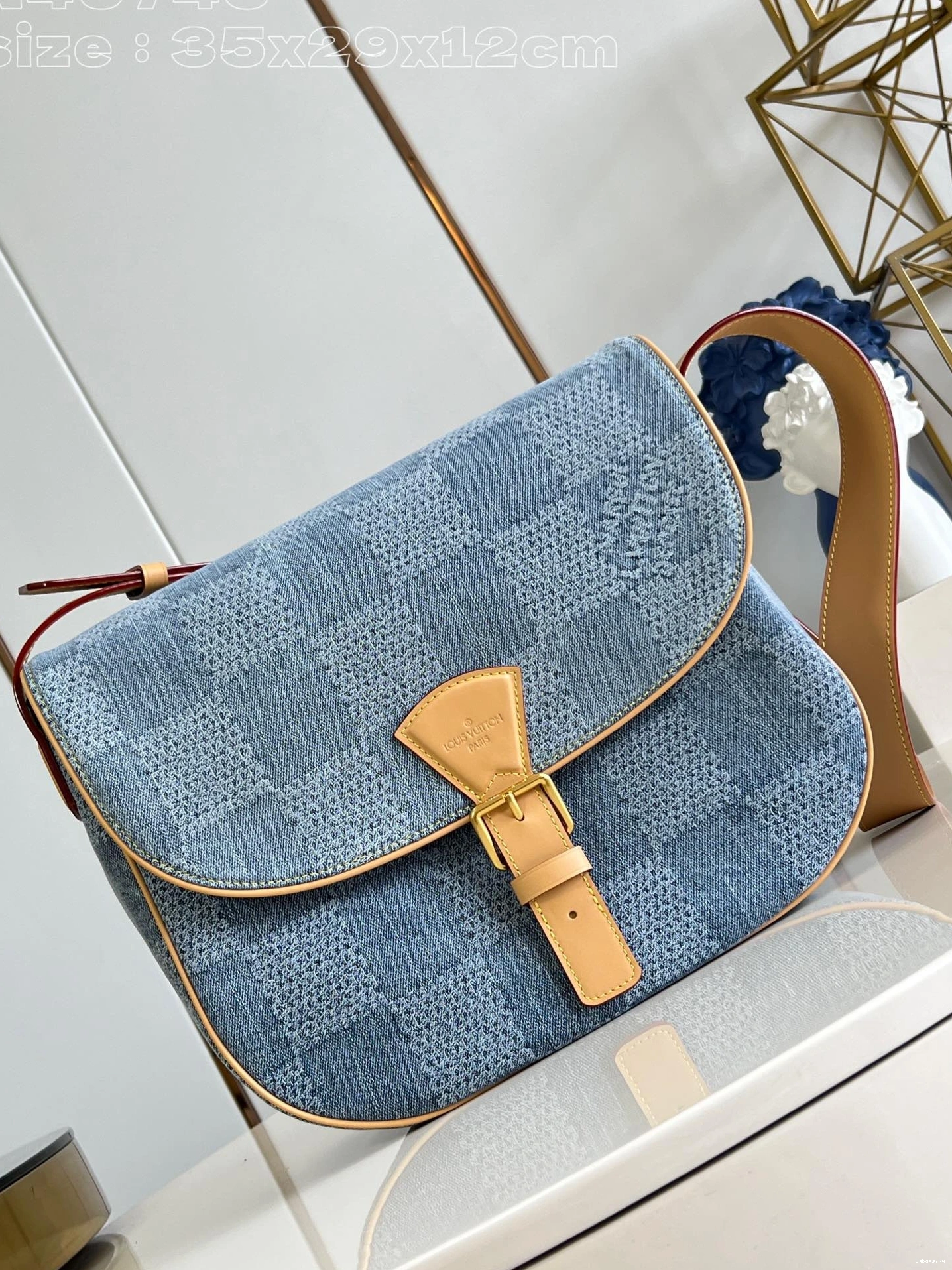 Montsouris MM Messenger VUITTON LOUIS 0316